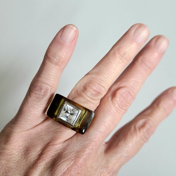 Lucite Acrylic ring with clear square rhinestone. - Picture 2 of 10
